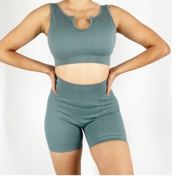 Sage ribbed two piece bike short set - Picture 3 of 4